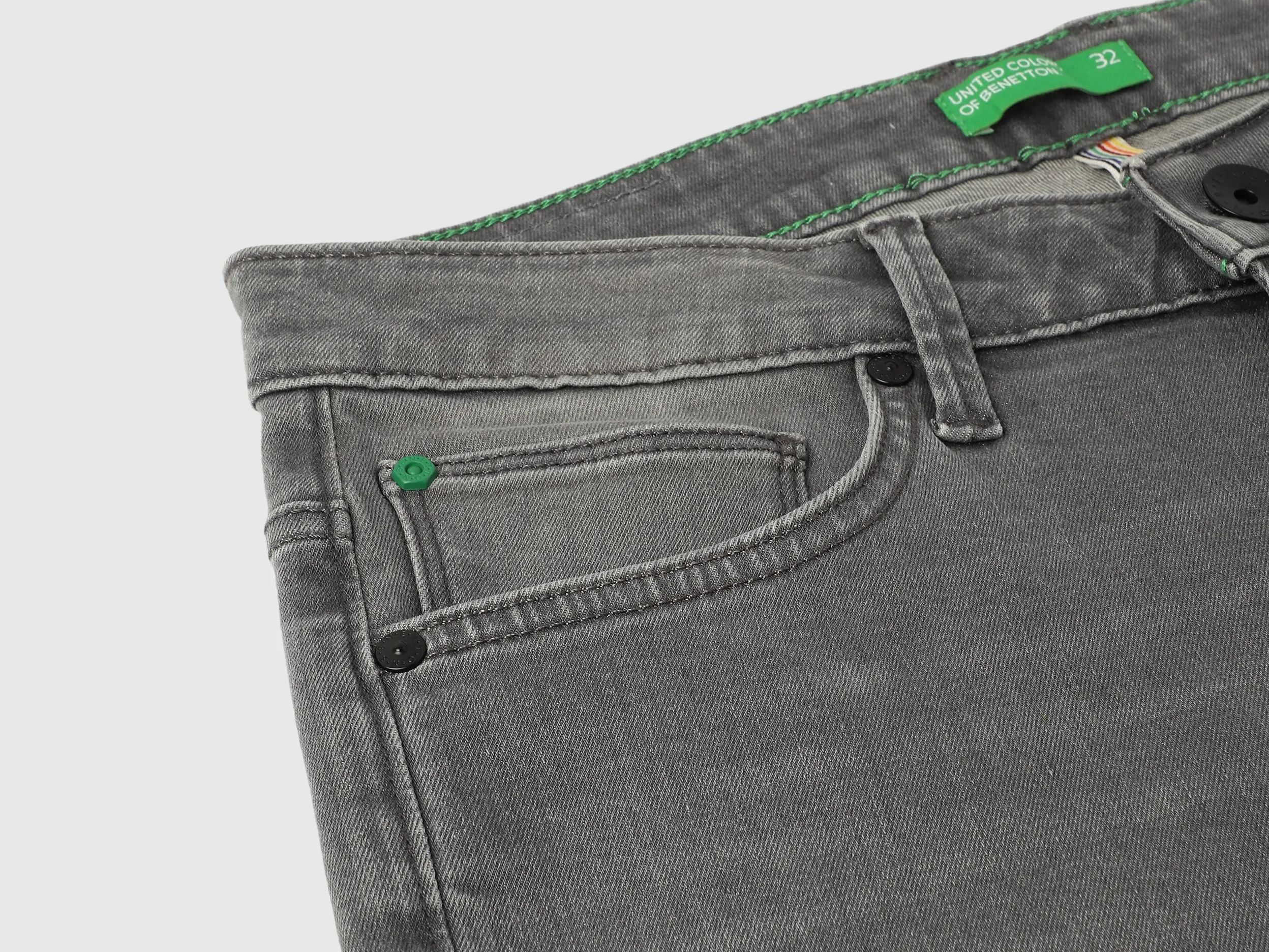 Solid Skinny Fit Jeans