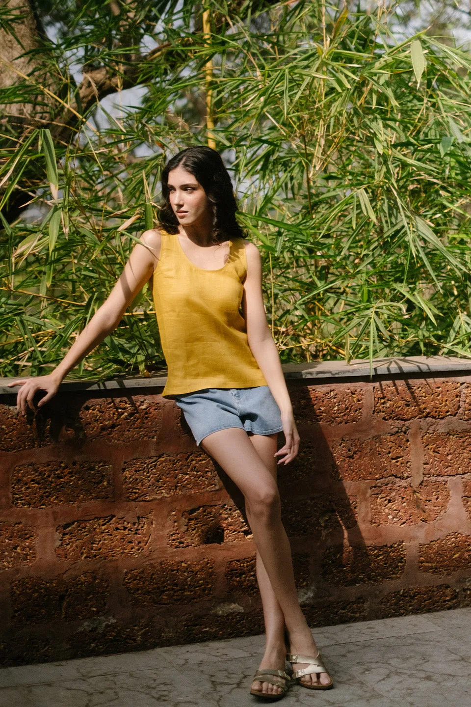 The Linen Round Neck Tank