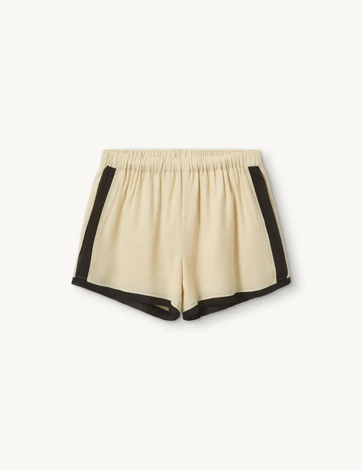The Rafaelle Shorts by The Garment