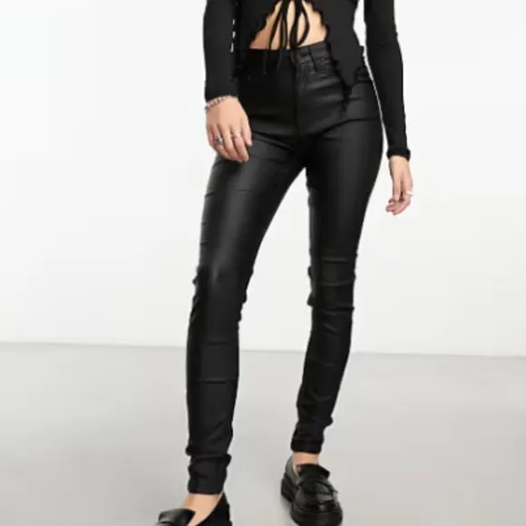 Topshop - black high-rise skinny wax coated jeans - 2 NWT