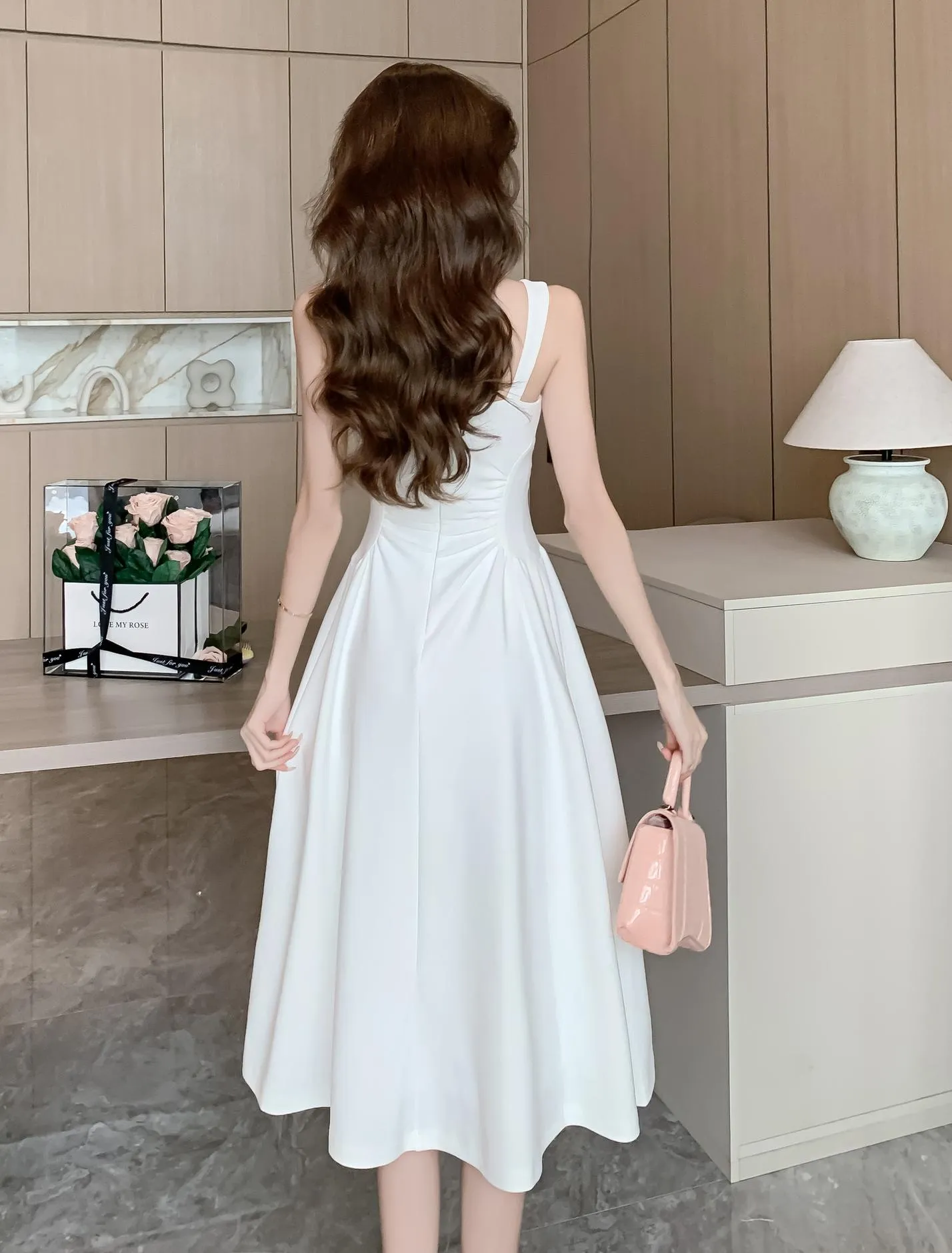 Trendy Poplin Dress with a Flattering Waist