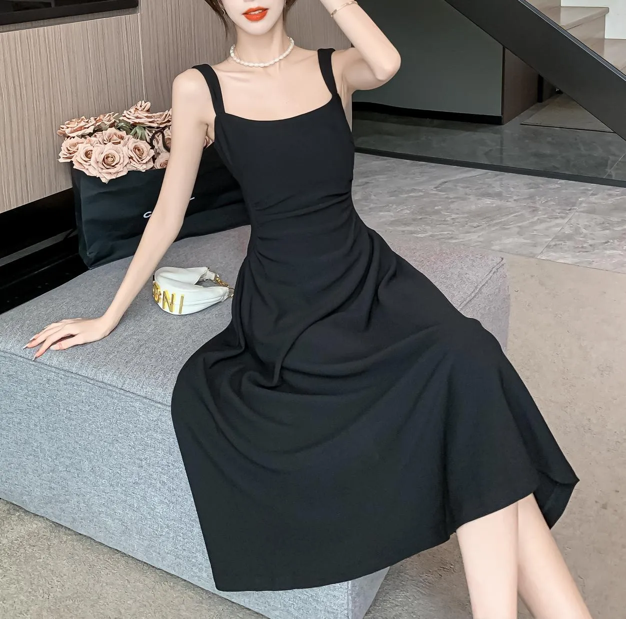 Trendy Poplin Dress with a Flattering Waist