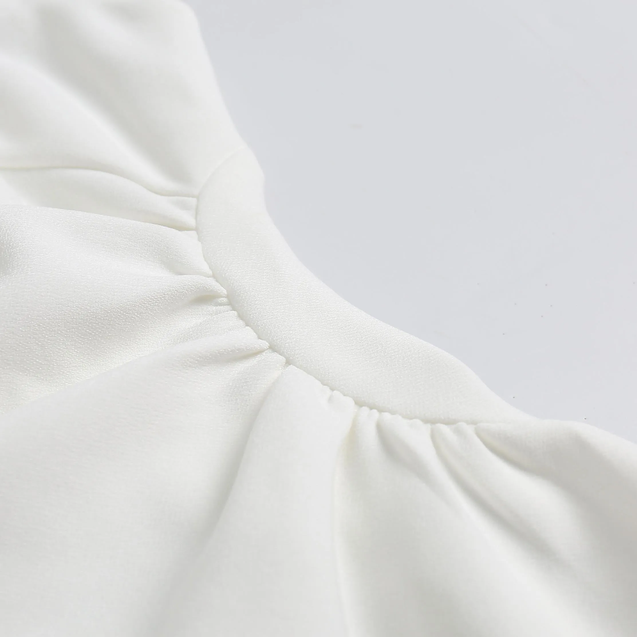 Trendy Poplin Dress with a Flattering Waist