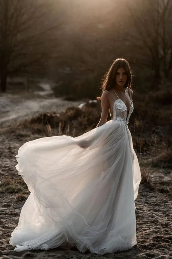 Tulle A-line Deep V-neck Backless Spaghetti Straps Wedding Dresses, MW678