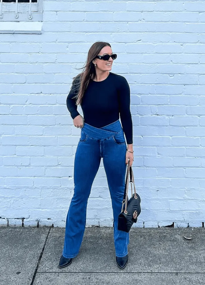 Ultra Soft Sculpting Flare Jeggings