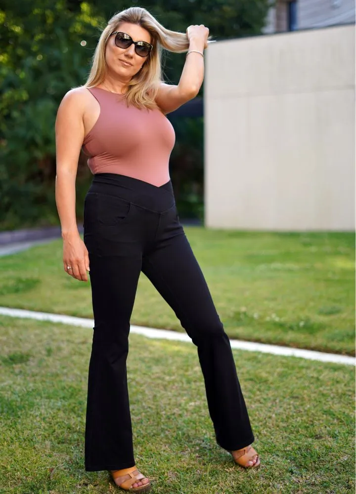 Ultra Soft Sculpting Flare Jeggings