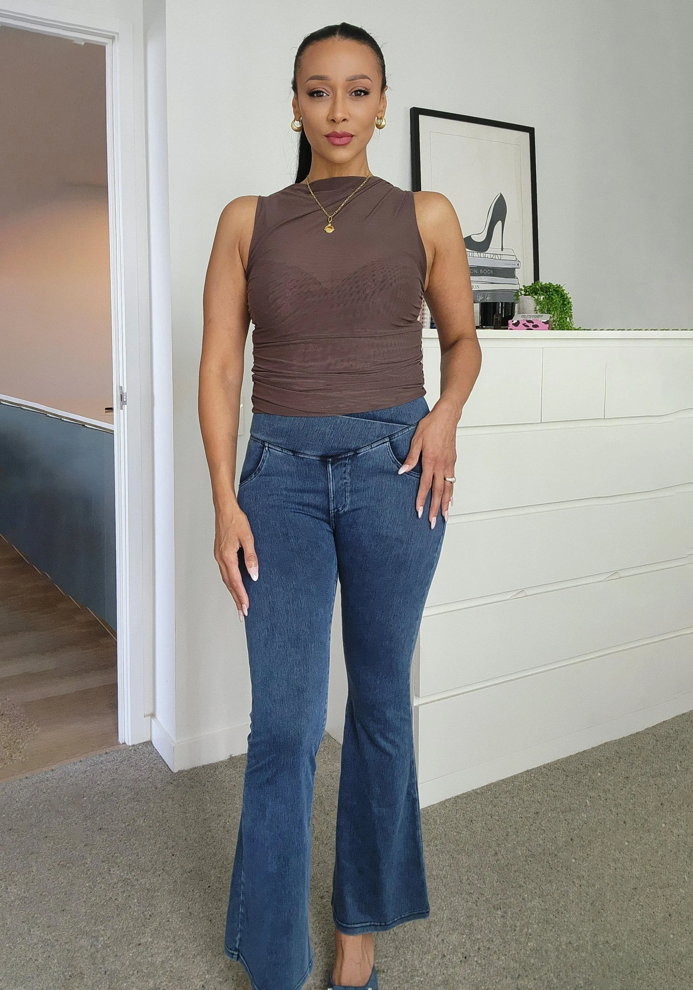 Ultra Soft Sculpting Flare Jeggings