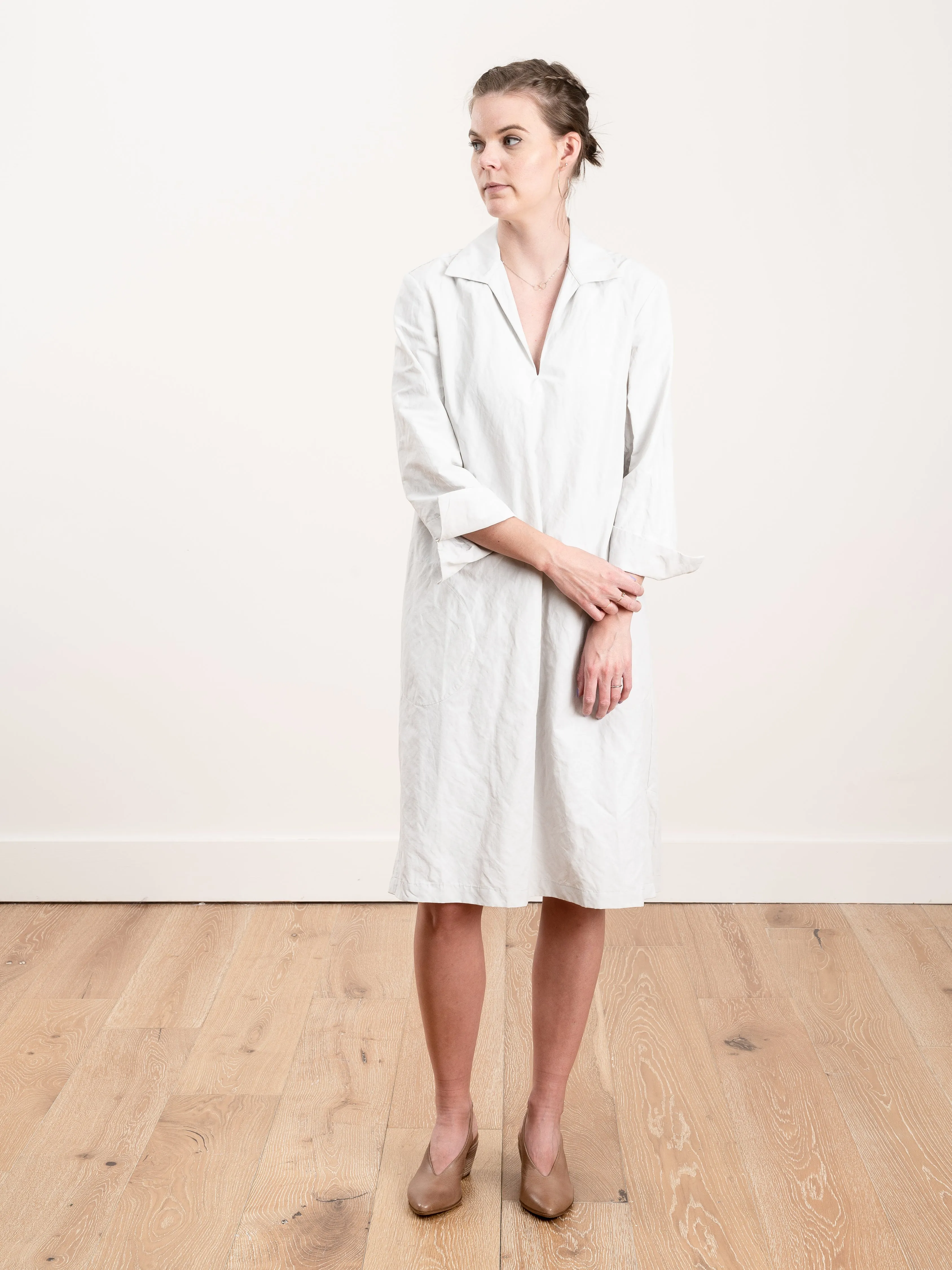 v-neck dress - stone