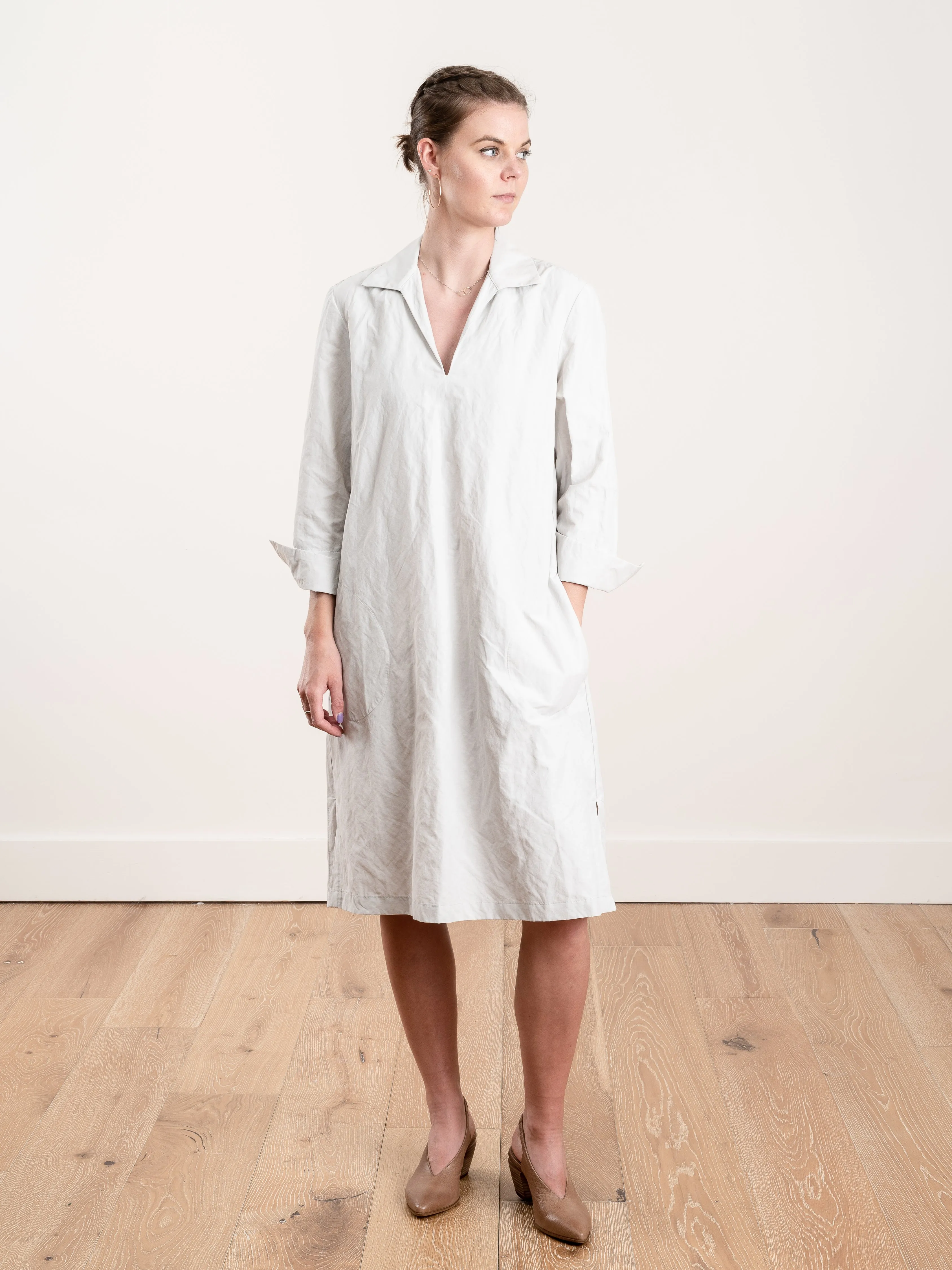 v-neck dress - stone