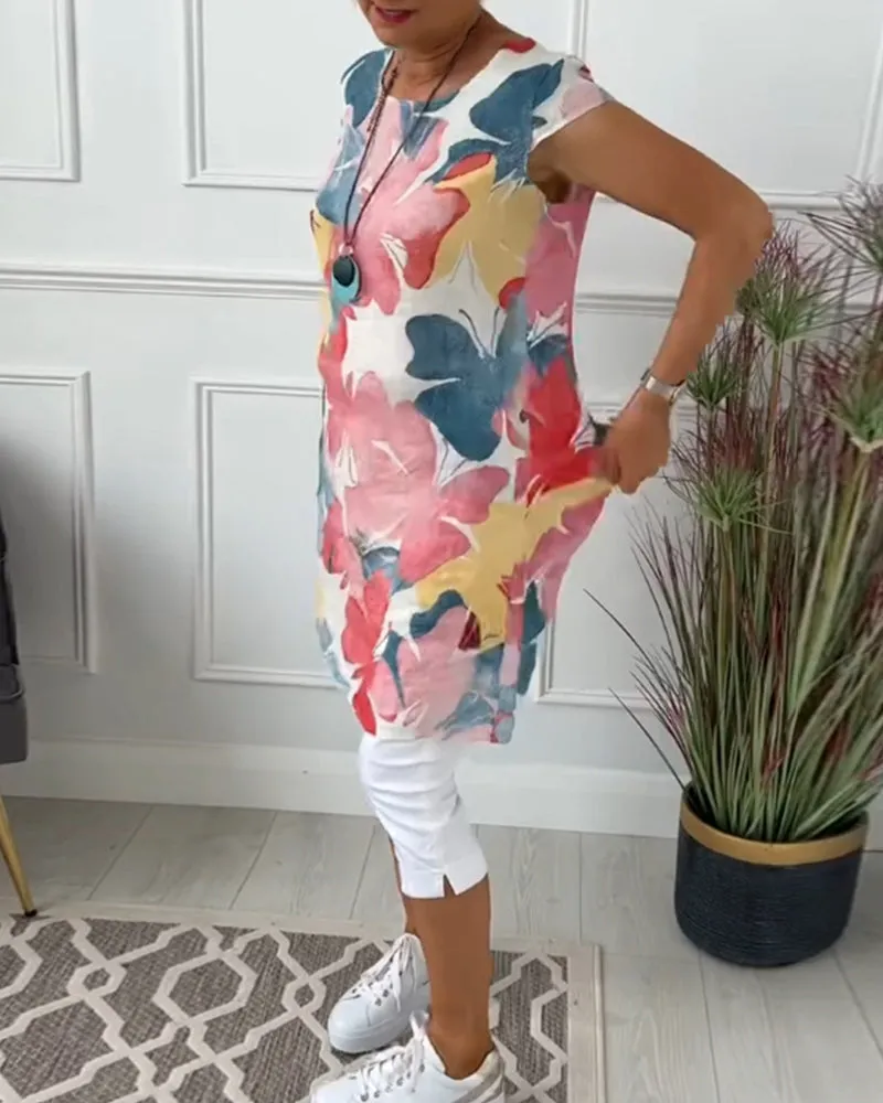 Valeria® | Multicolored Relaxed Long Floral Top