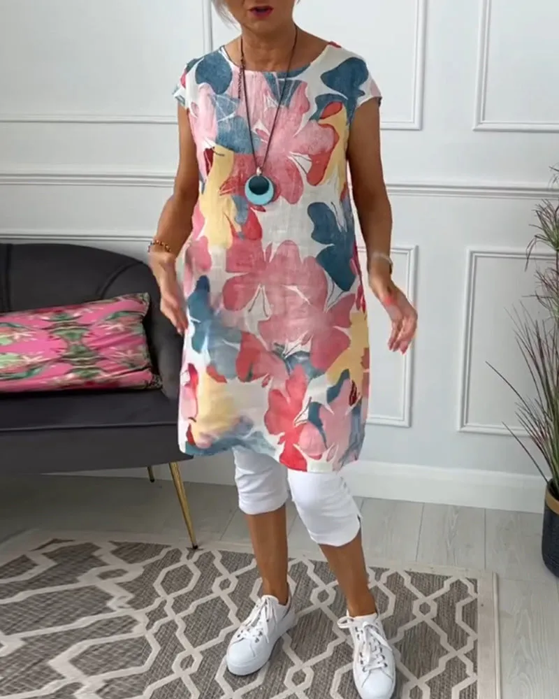 Valeria® | Multicolored Relaxed Long Floral Top