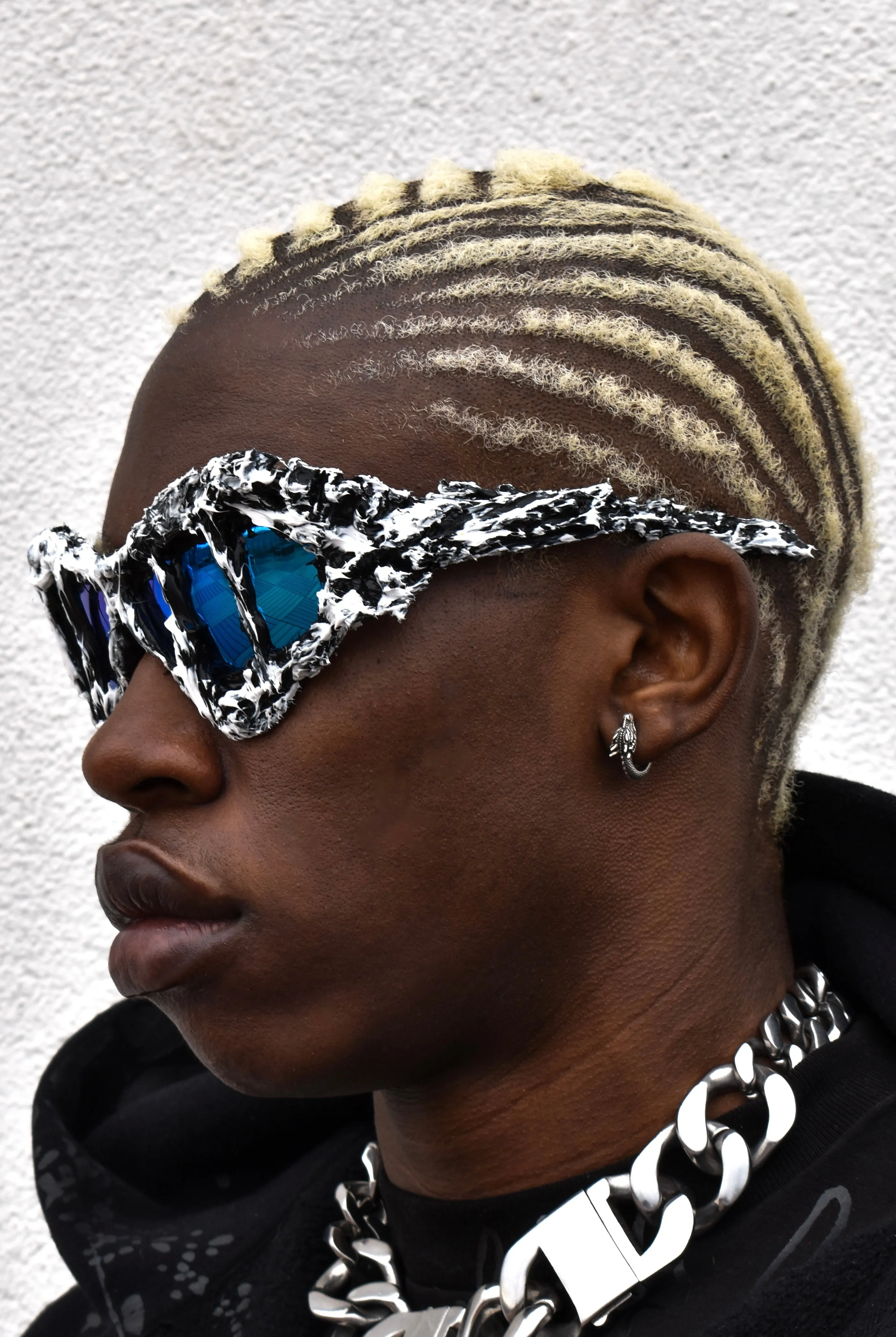 VERNUM AURA SLIM SUNGLASSES