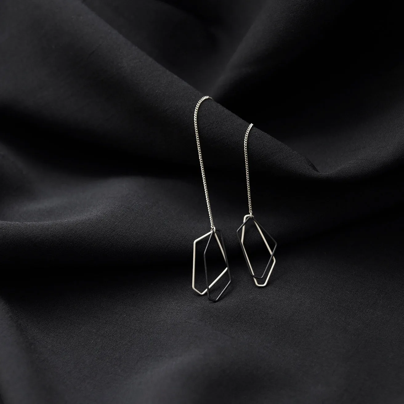 Vexta Ear Drapes