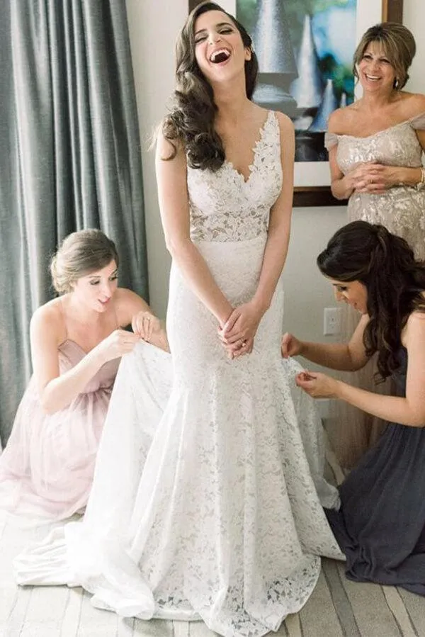 Vintage Ivory Mermaid V-neck Wedding Dresses With Sweep Train, SW433