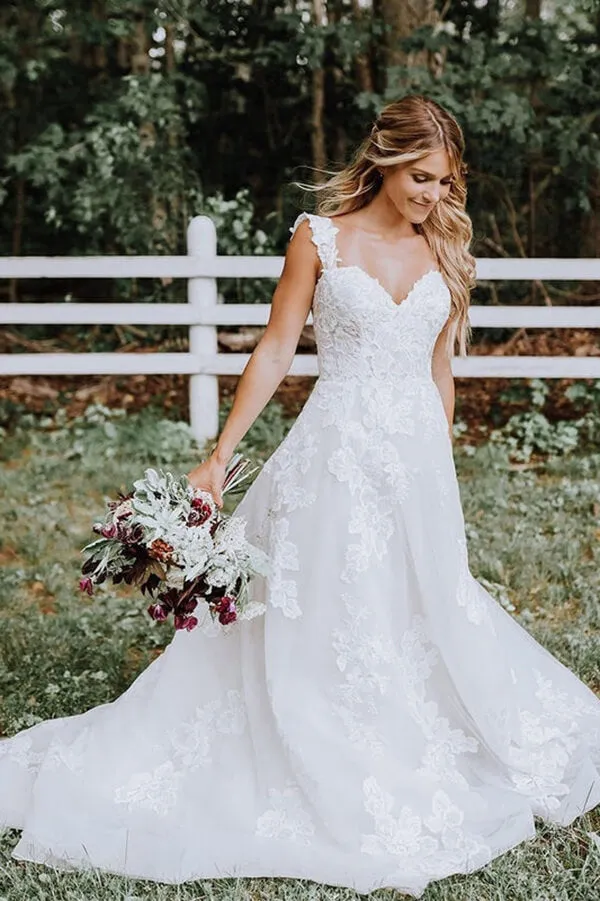 White Tulle Lace Appliqued A-line V-neck Wedding Dresses, Bridal Gown, MW675