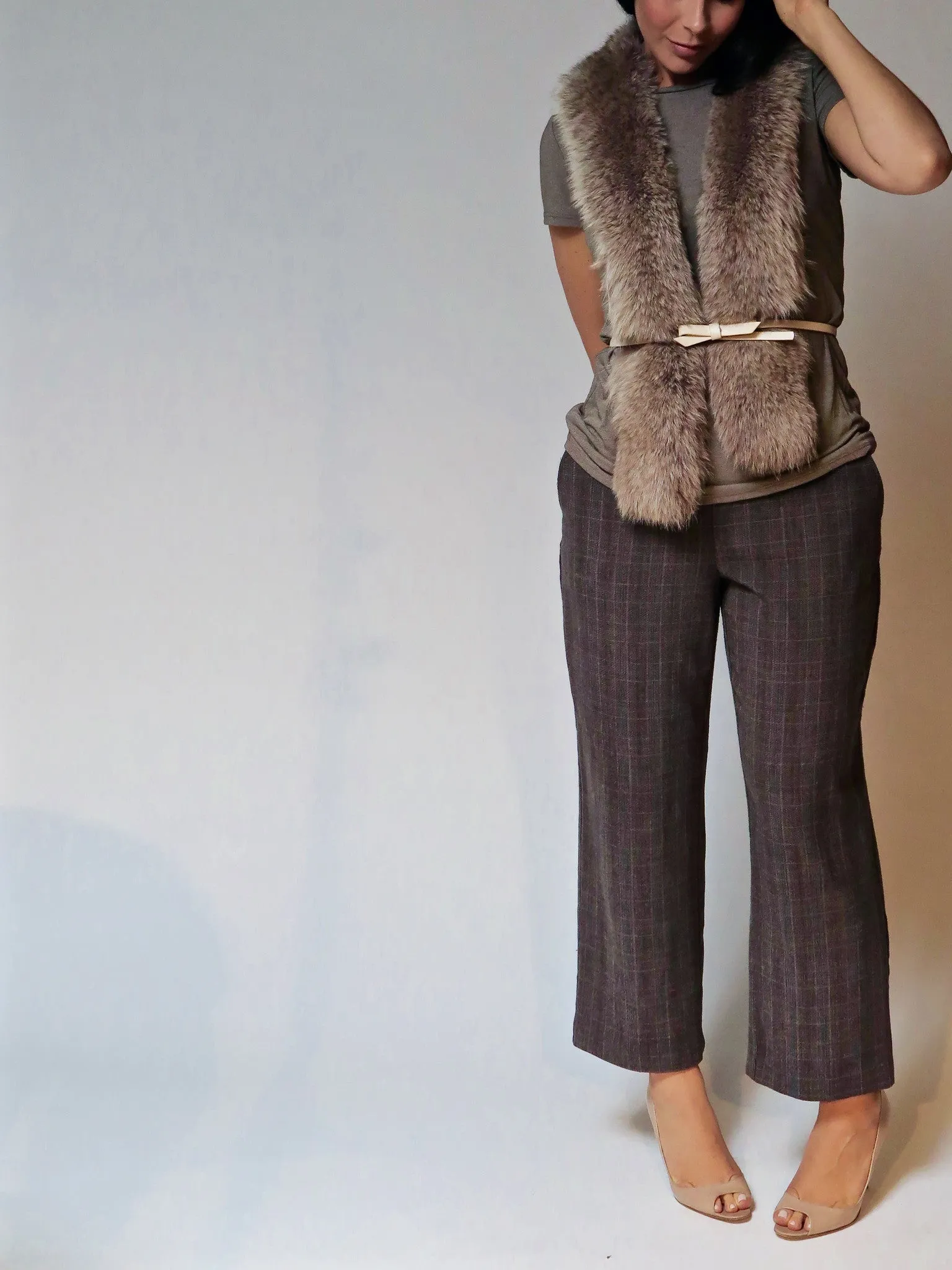Z Taupe Fox Stole